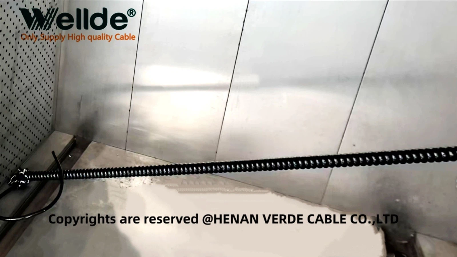 Coiled cable Coiled cable